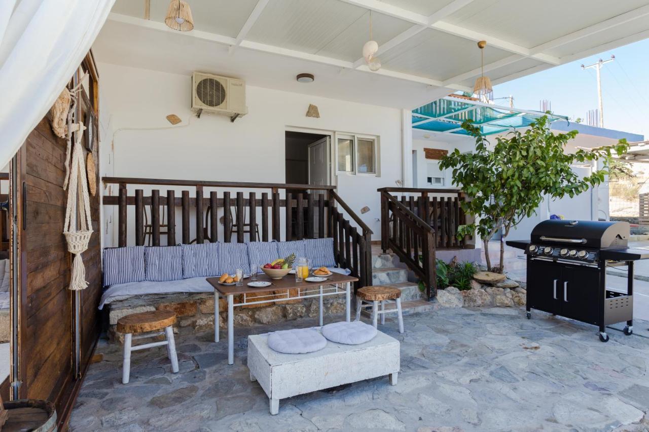 Christos Studios And Family Apartments Stegna Dış mekan fotoğraf
