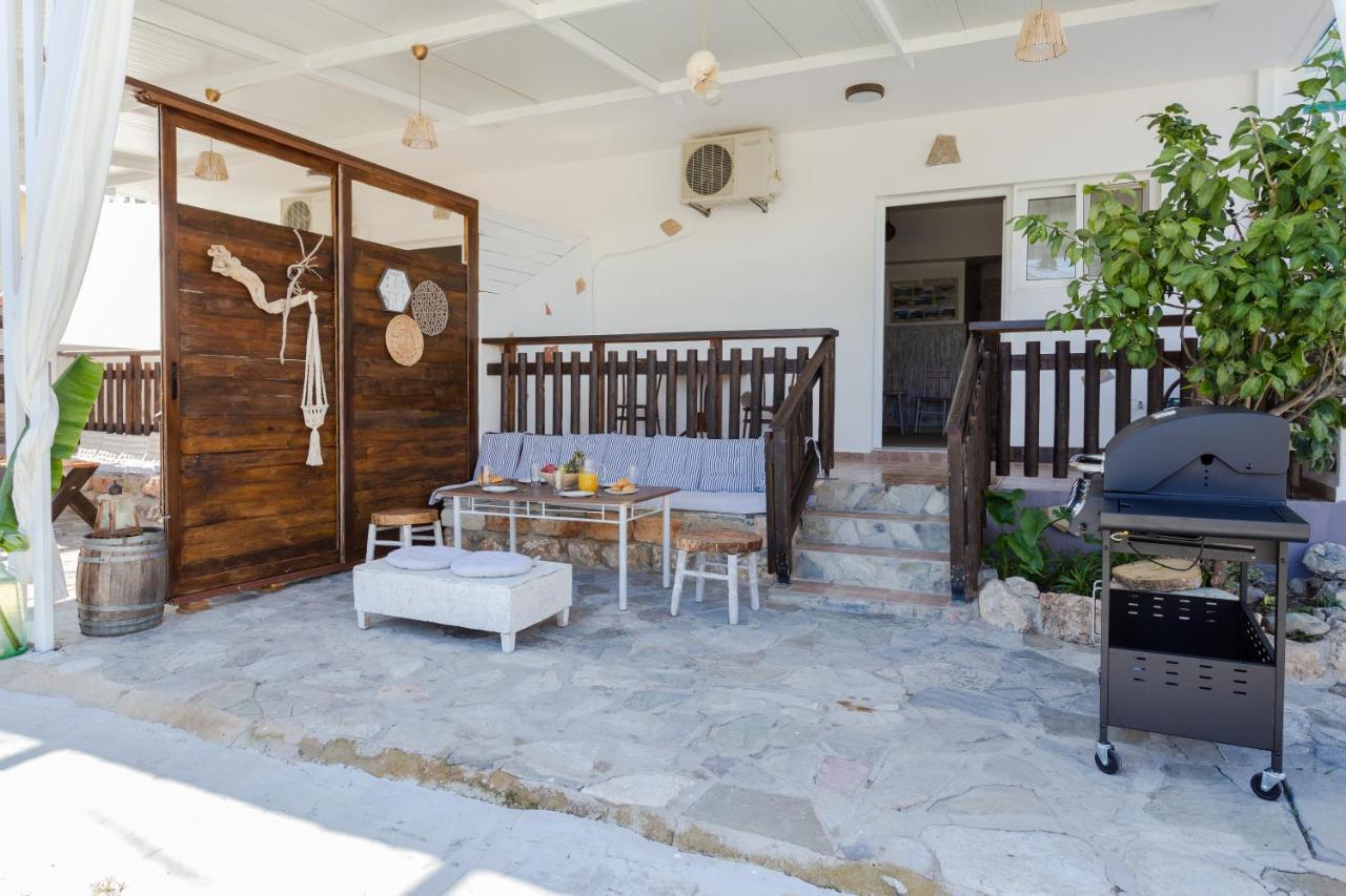 Christos Studios And Family Apartments Stegna Dış mekan fotoğraf