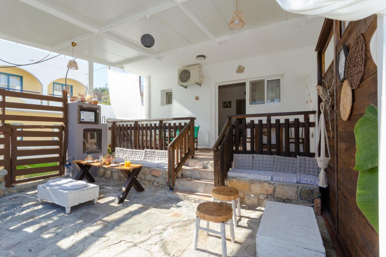 Christos Studios And Family Apartments Stegna Dış mekan fotoğraf