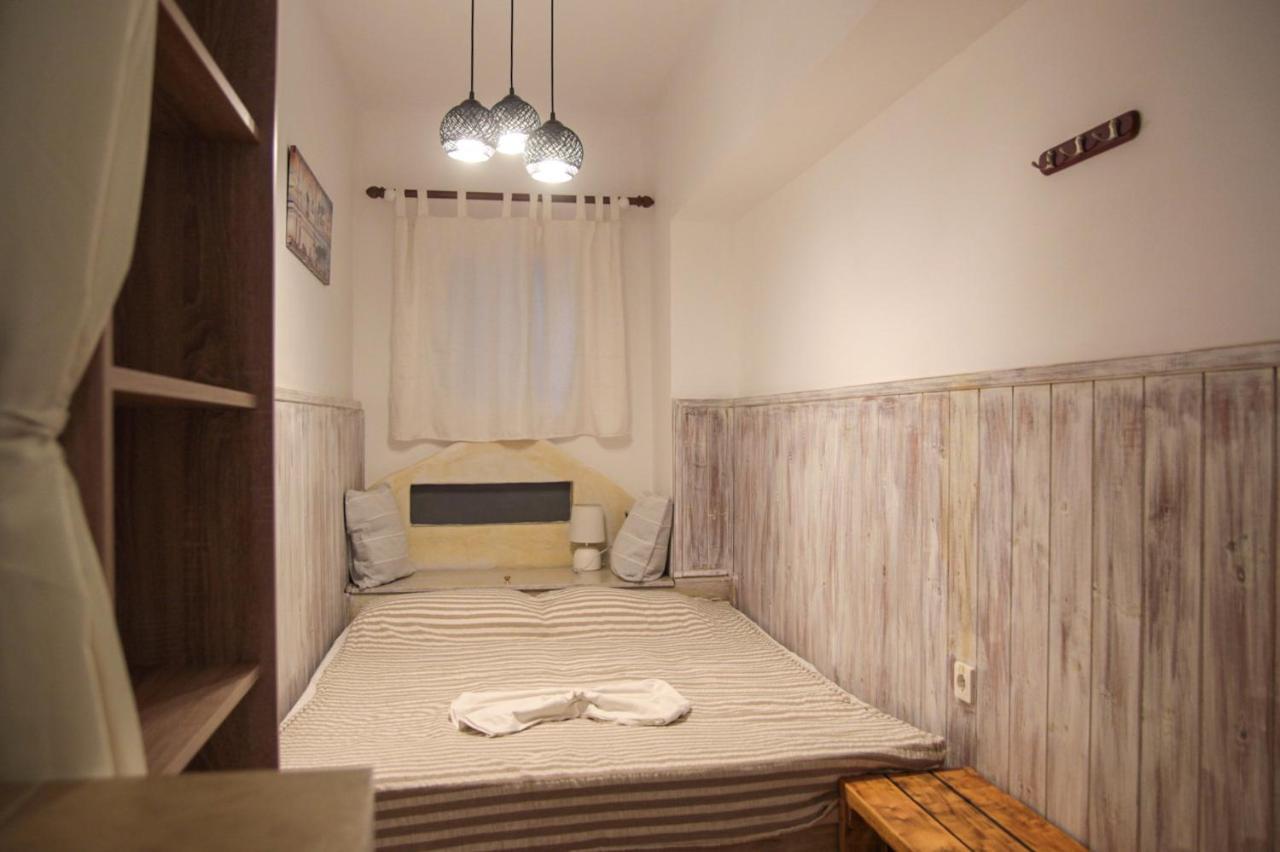 Christos Studios And Family Apartments Stegna Dış mekan fotoğraf