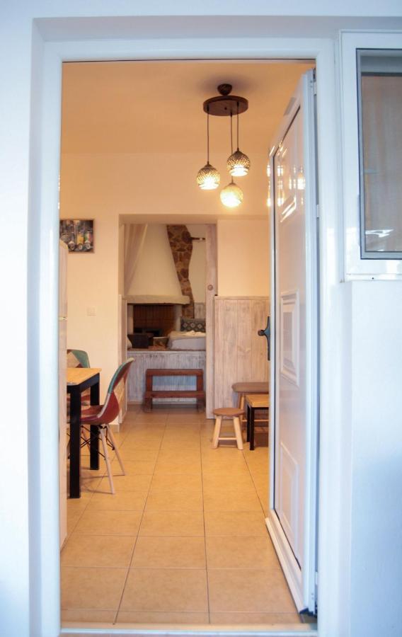 Christos Studios And Family Apartments Stegna Dış mekan fotoğraf