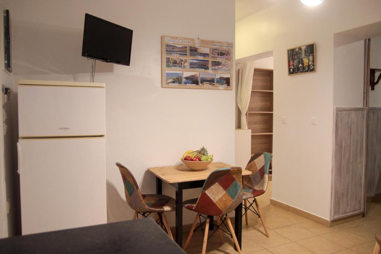 Christos Studios And Family Apartments Stegna Dış mekan fotoğraf