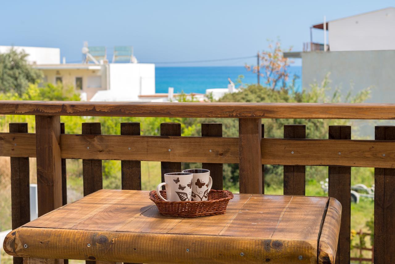 Christos Studios And Family Apartments Stegna Dış mekan fotoğraf
